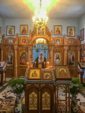 Святый равноапостольный княже Владимире, моли Бога о нас!