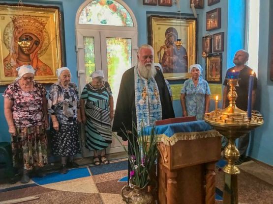 День чествования иконы Божией Матери «Умиление» Ростовская