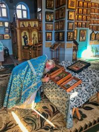 Божественная литургия в день принесения чудотворной иконы Божией Матери «Мати Молебница»