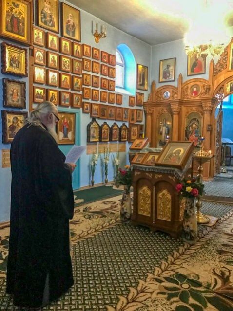 День чествования иконы Божией Матери Псково-Печерской, именуемой «Умиление», и памяти святых мучеников Сергия и Вакха