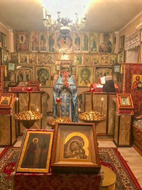 Ночная Божественная литургия
