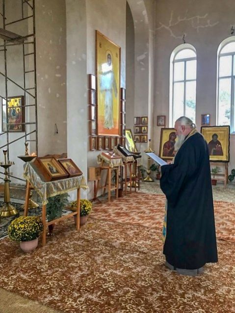 День чествования иконы Божией Матери Акафистная Зографская «Предвозвестительница» и памяти святого преподобного старца Амвросия Оптинского
