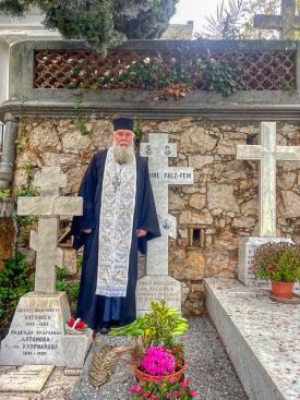 Фото к новости «Панихида в Ницце»