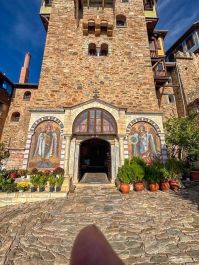 Фото к новости «Приобретение икон на Святой Горе Афон для нашего храма»