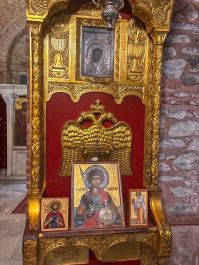 Молитва у мощей покровителя нашей общины