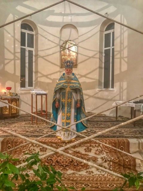 Ночная Божественная литургия