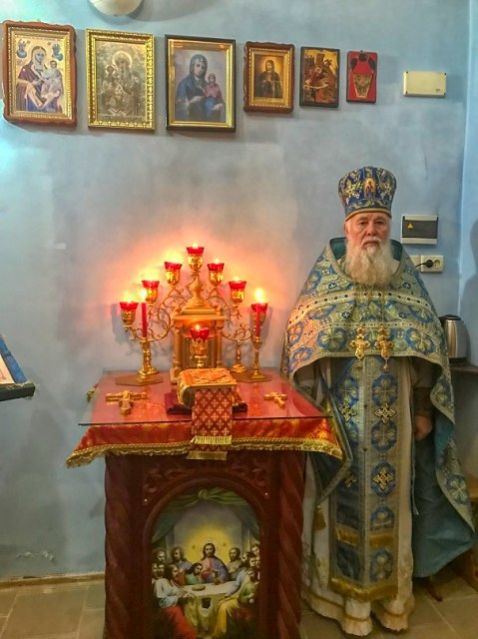 Ночная Божественная Литургия