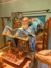 Божественная литургия в с. Хлебодаровка