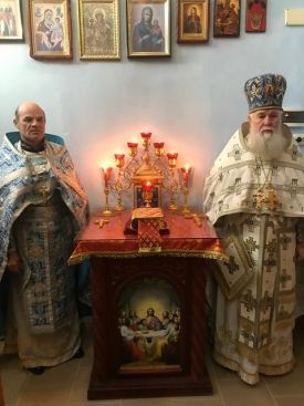 День чествования иконы Божией Матери «Распутывающая узлы»