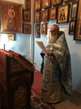 Ночная Божественная литургия