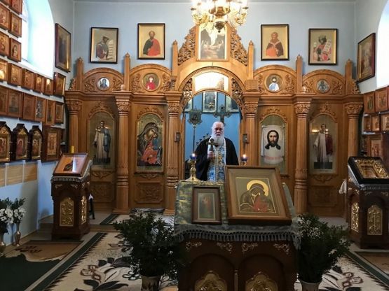 День чествования иконы Божией Матери «Защитница сирых и обездоленных»