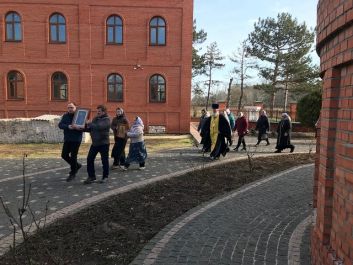 Встреча икон