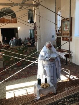 Божественная литургия в Великую Субботу