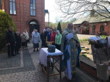 Божественная литургия в с. Хлебодаровка