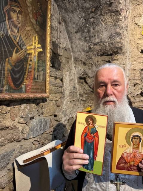 Освящение икон для нашего храма