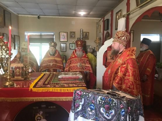 Архиерейская служба в Георгиевском храме п. Чаплинка