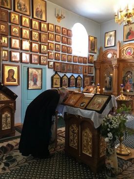Молебен с чтением акафистов