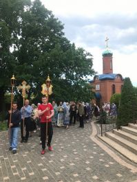 Престольный праздник Божией Матери в честь Ее иконы «Мати Молебница»