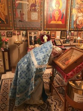 Ночная Божественная Литургия
