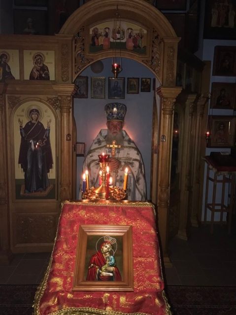 Ночная Божественная Литургия