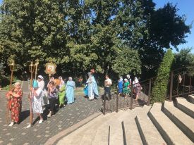 Божественная литургия в день обретения чудотворной иконы Божией Матери «Мати Молебница»