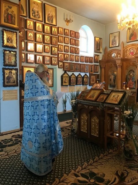 День чествования иконы Божией Матери «Толгская», памяти святителя Мирона Критского и святых преподобных Зосимы и Савватия Соловецких