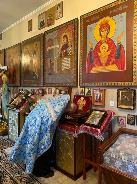 День чествования иконы Божией Матери «Корсунская», памяти святого преподобного Иова Угольского и преподобноисповедника Севастиана Карагандинского