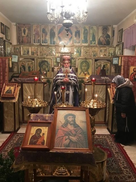 Ночная Божественная Литургия