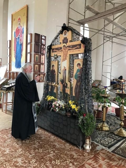 Утреня с чтением 12-ти Страстных Евангелий